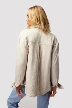 Spiritual Gangster Wave Quilted Shacket -Yoga Sportswear-Spiritual Gangster FA30402002 HOT 30807 377f8033 7de7 4ebf 9eec f390bbd3c07c