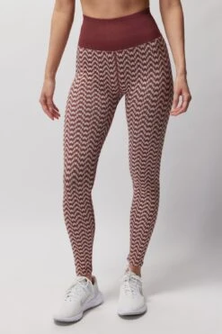 Spiritual Gangster Seamless Legging