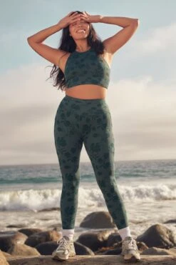 Spiritual Gangster Jacquard Love Sculpt Seamless Legging 7 Spiritual Gangster Jacquard Love Sculpt Seamless Legging -Yoga Sportswear-Spiritual Gangster LOOK 61 3191