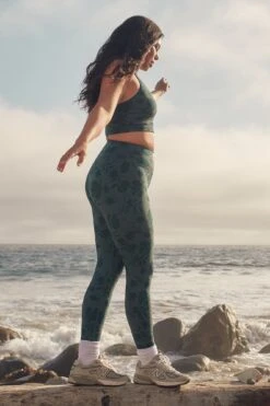 Spiritual Gangster Jacquard High Neck Seamless Bra -Yoga Sportswear-Spiritual Gangster LOOK 61 3201 9148950f a555 4499 856a df68b0c38810